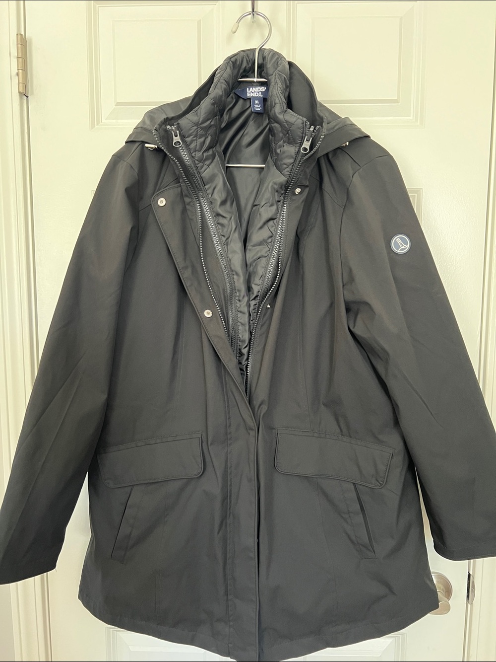 Lands' End Women's Black Hooded Puffer-Style Rain Coat w Removal Lining - XL